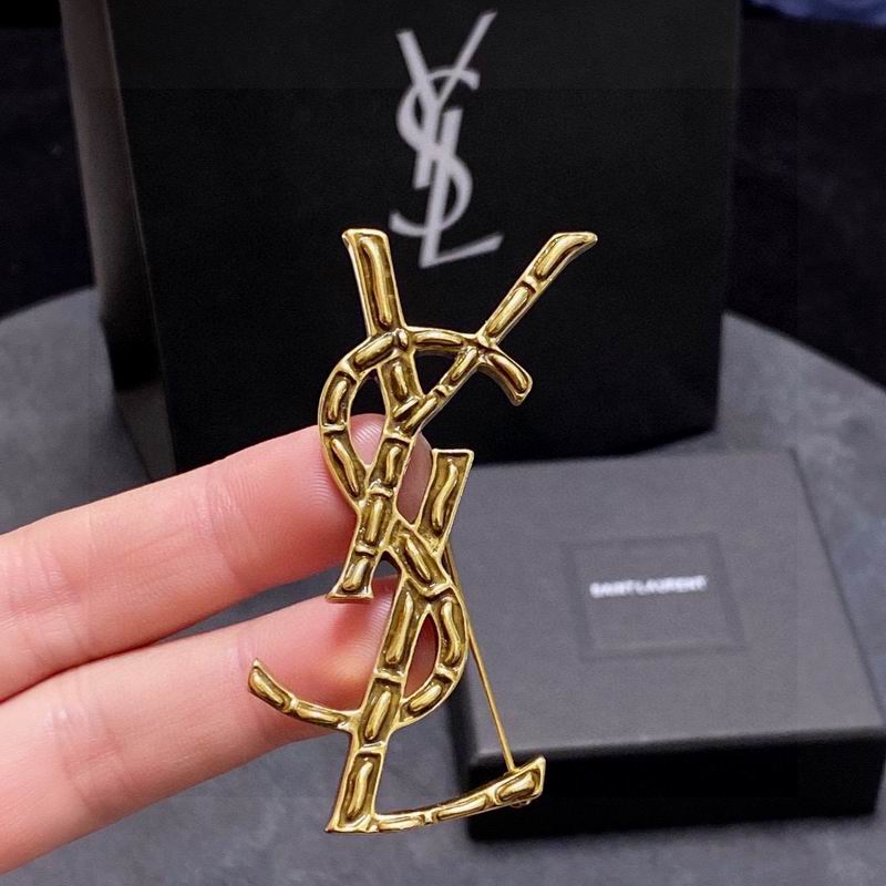 YSL Brooch 9lyr14